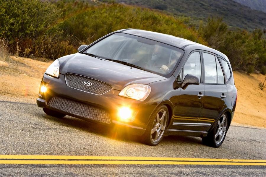  Kia Rondo SX Concept 2007 года  (фото 33 из 45)